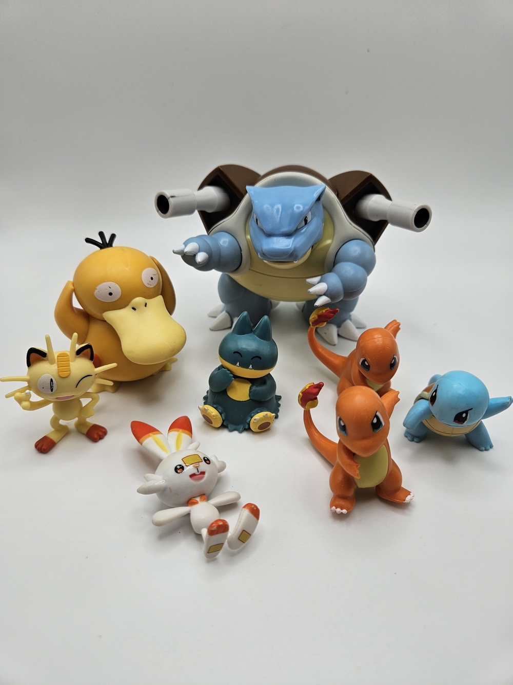 Pokemon Action Figure Lot Meowth Psyduck Charmander Blastoise Munchlax Wicked